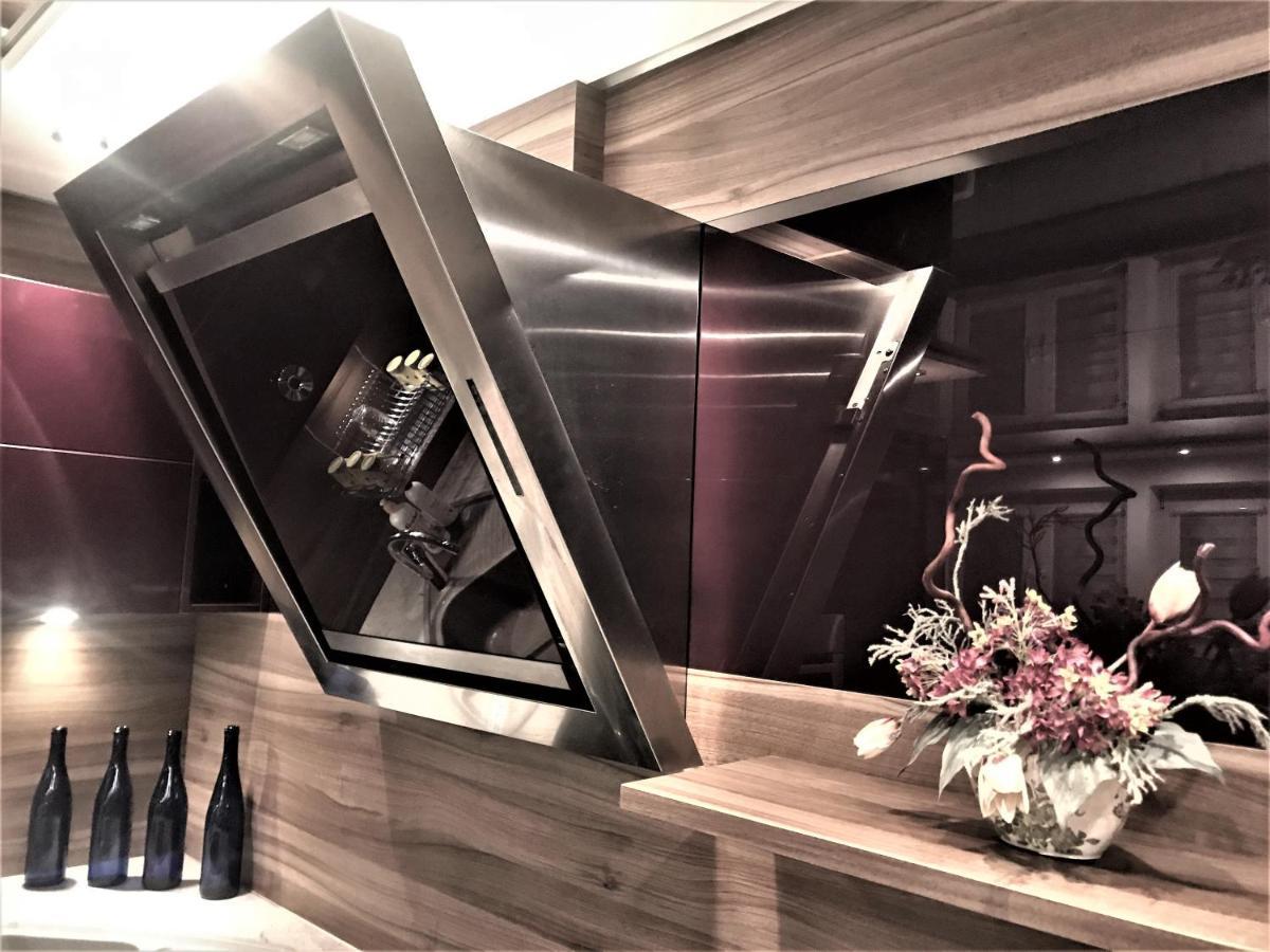 ורשה Deluxury Mirror Apartament Centrum מראה חיצוני תמונה