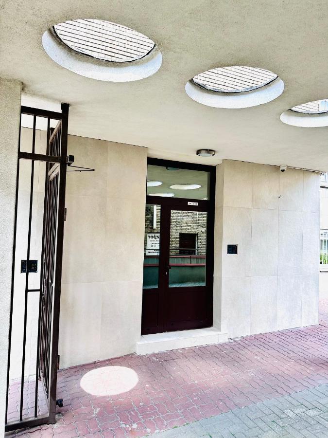 ורשה Deluxury Mirror Apartament Centrum מראה חיצוני תמונה