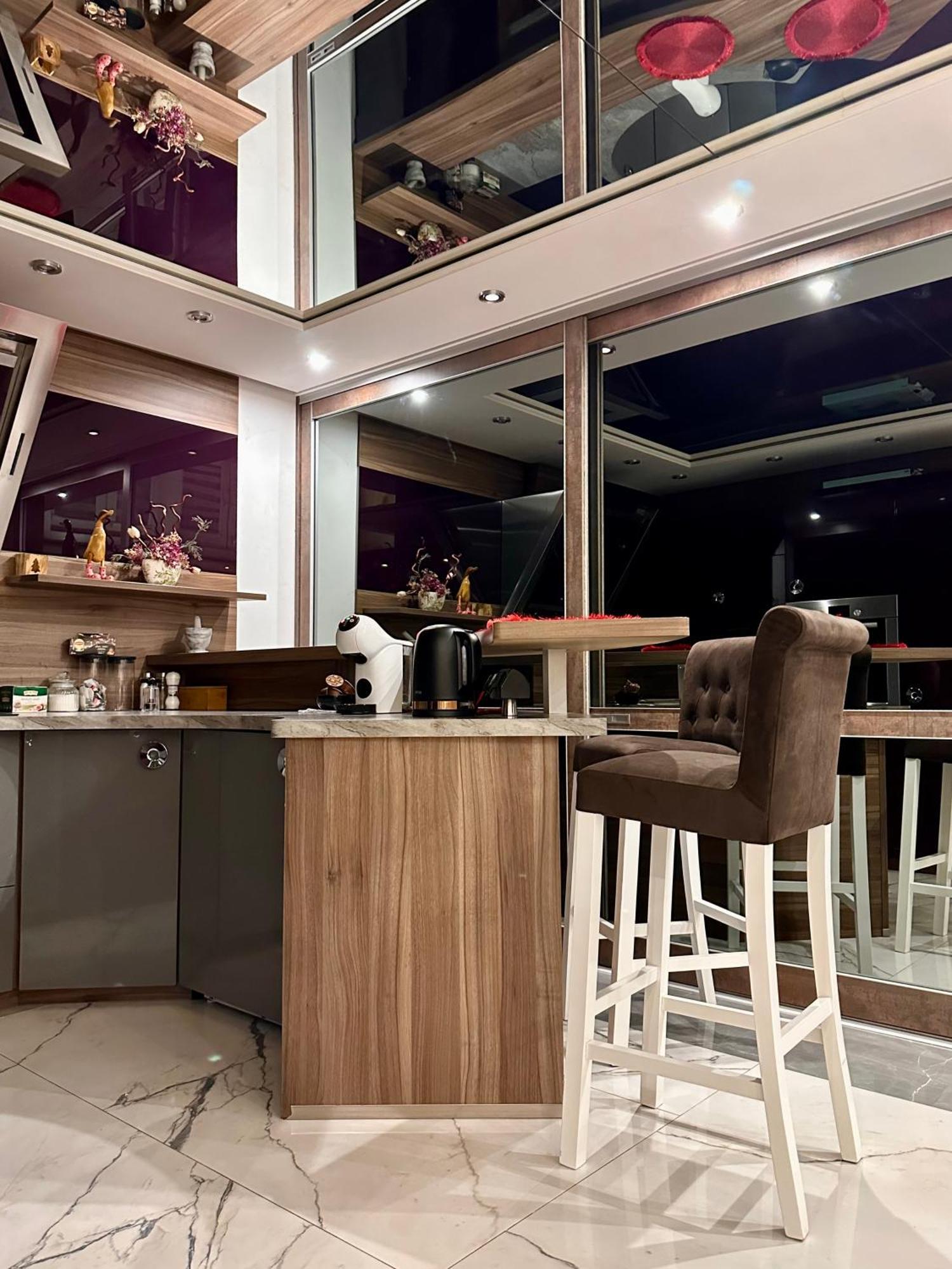 ורשה Deluxury Mirror Apartament Centrum מראה חיצוני תמונה