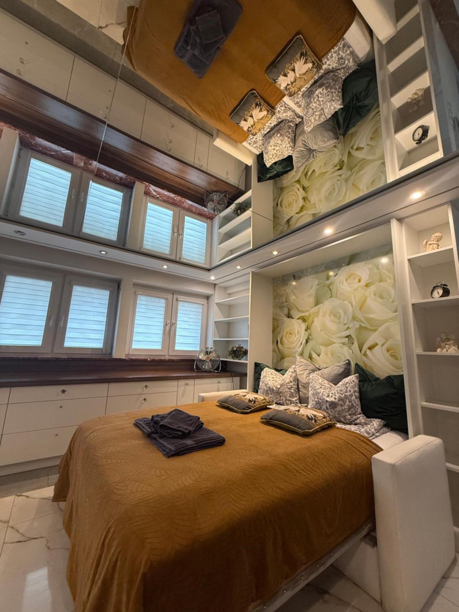 ורשה Deluxury Mirror Apartament Centrum מראה חיצוני תמונה