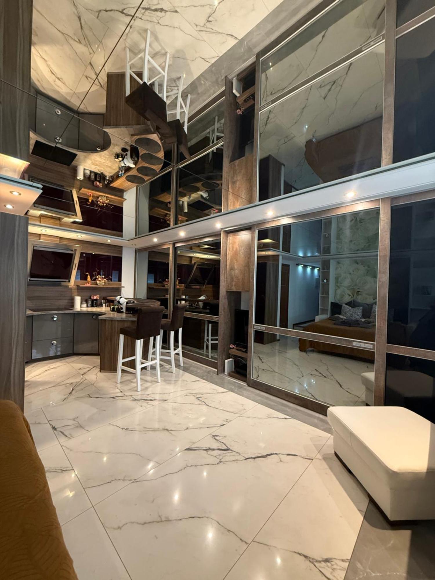 ורשה Deluxury Mirror Apartament Centrum מראה חיצוני תמונה